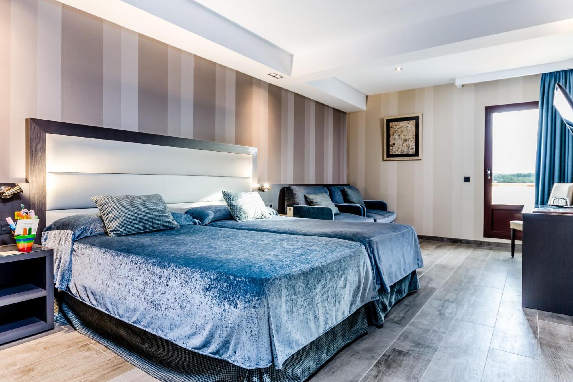 Hotel Reina Cristina Теруель Екстер'єр фото